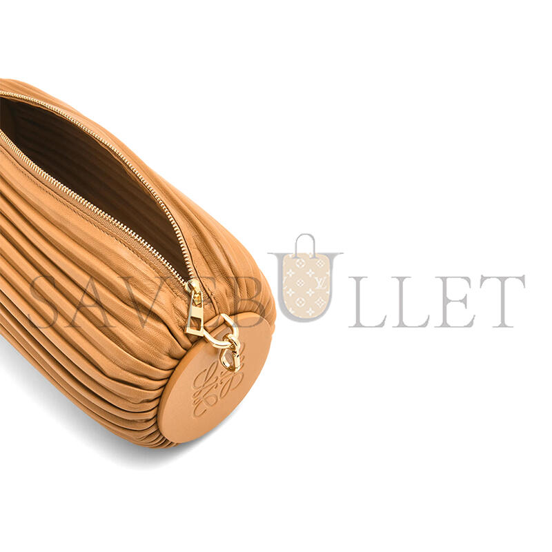 L0ew* bracelet pouch in pleated nappa lambskin a912p84x27 (25*10*10cm)
